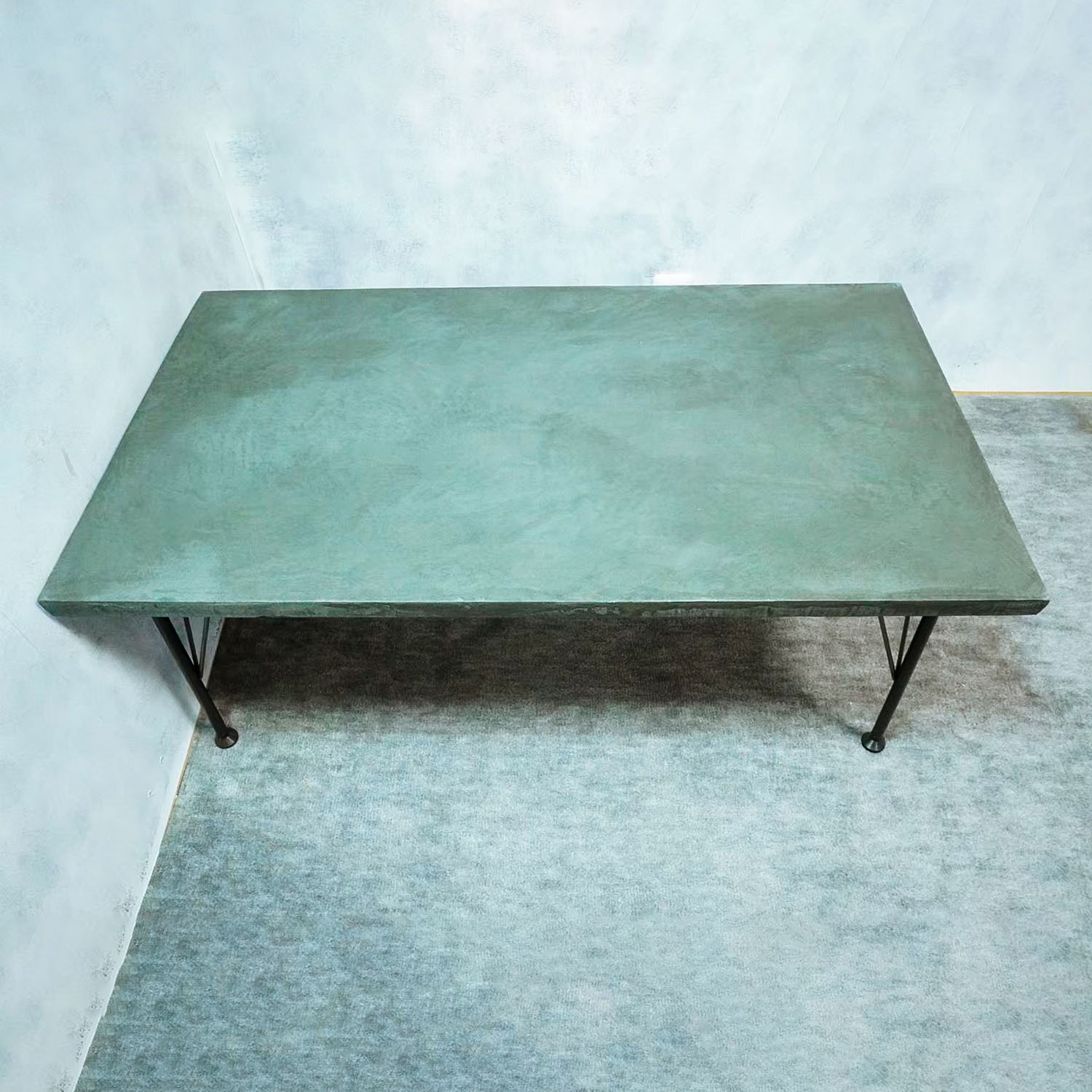 リビング テーブル（濃緑）